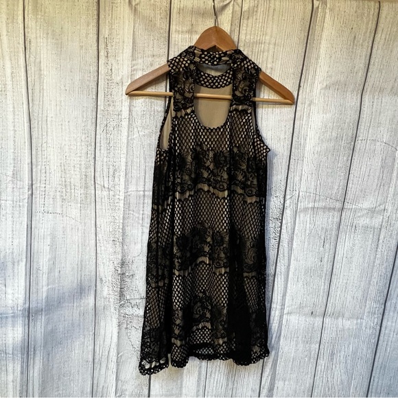 Xhilaration Lace Overlay Dress Color: Black Size: S/P - Picture 5 of 13